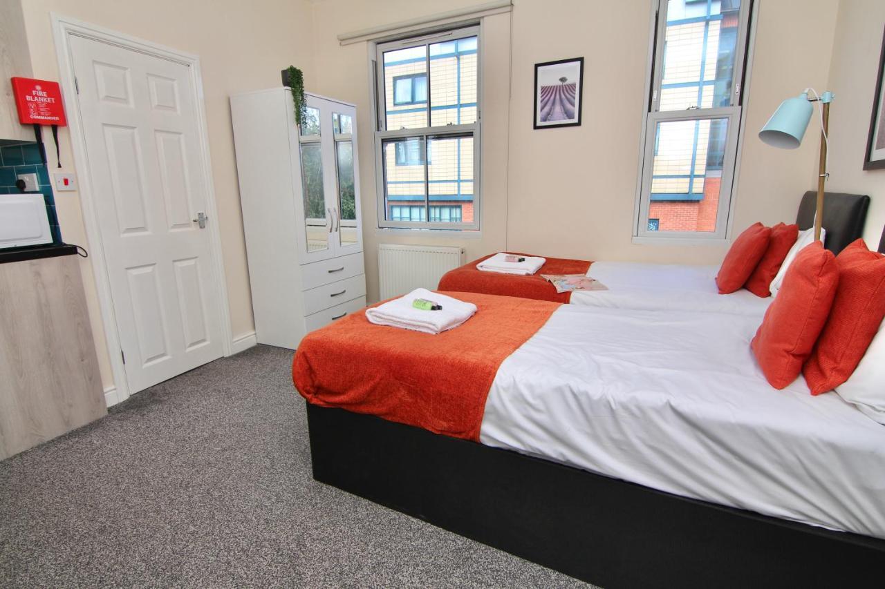 Lovely Twin Bed Studio Near Coventry Shopping Centre المظهر الخارجي الصورة