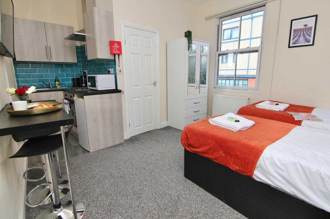 Lovely Twin Bed Studio Near Coventry Shopping Centre المظهر الخارجي الصورة
